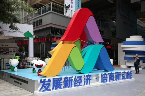 2016雙創(chuàng)周深圳主會場如火如荼進行中